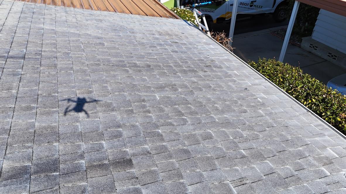 Close-up of mobile home roof treatment